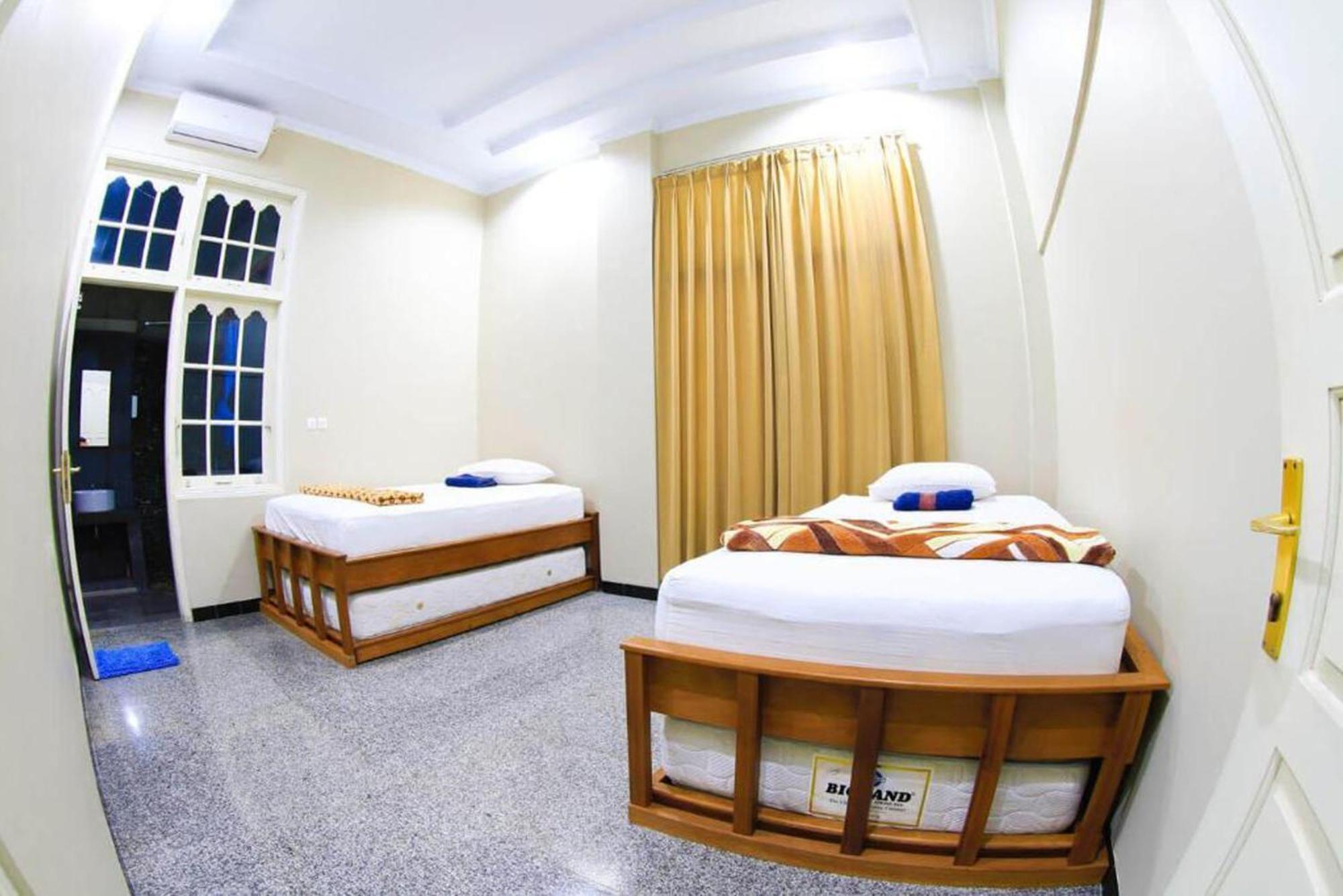 Sentosa Lodge Padang  Eksteriør billede